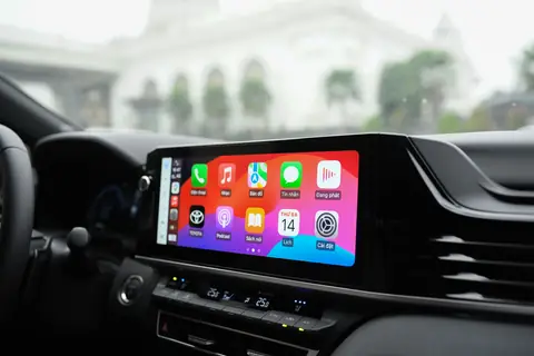 CarPlay na fabričkom ekranu